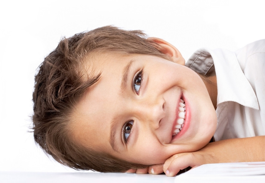 La importancia de los dientes de leche. Odontopediatra Gijón